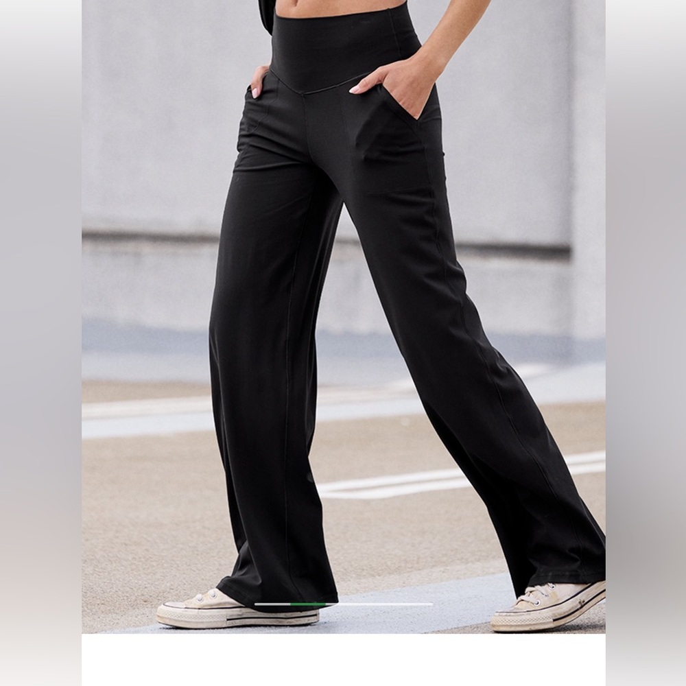 Aerie Real Me XTRA High Waisted Trouser